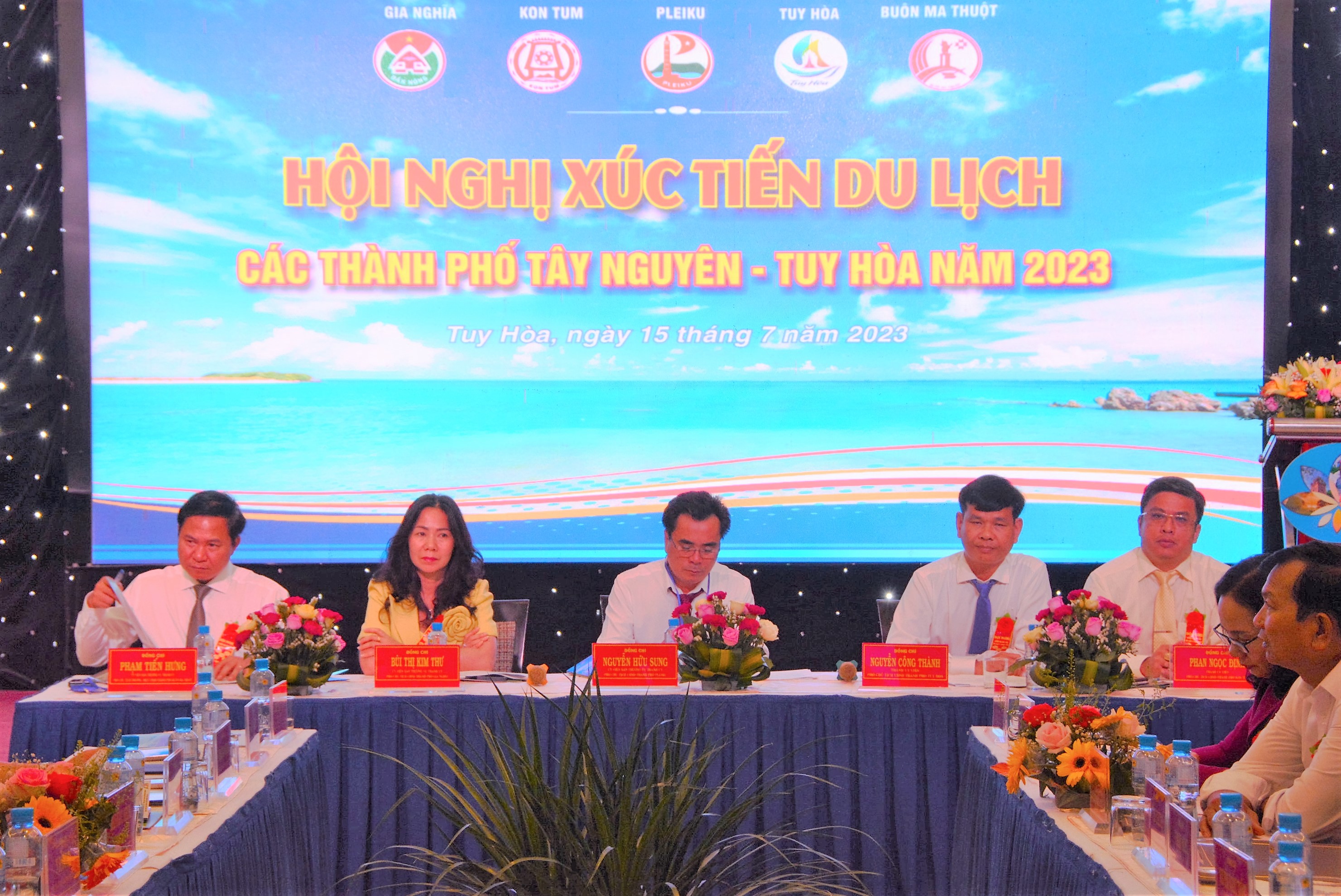 hội nghị xúc tiến (5 lãnh đạo 5 tp